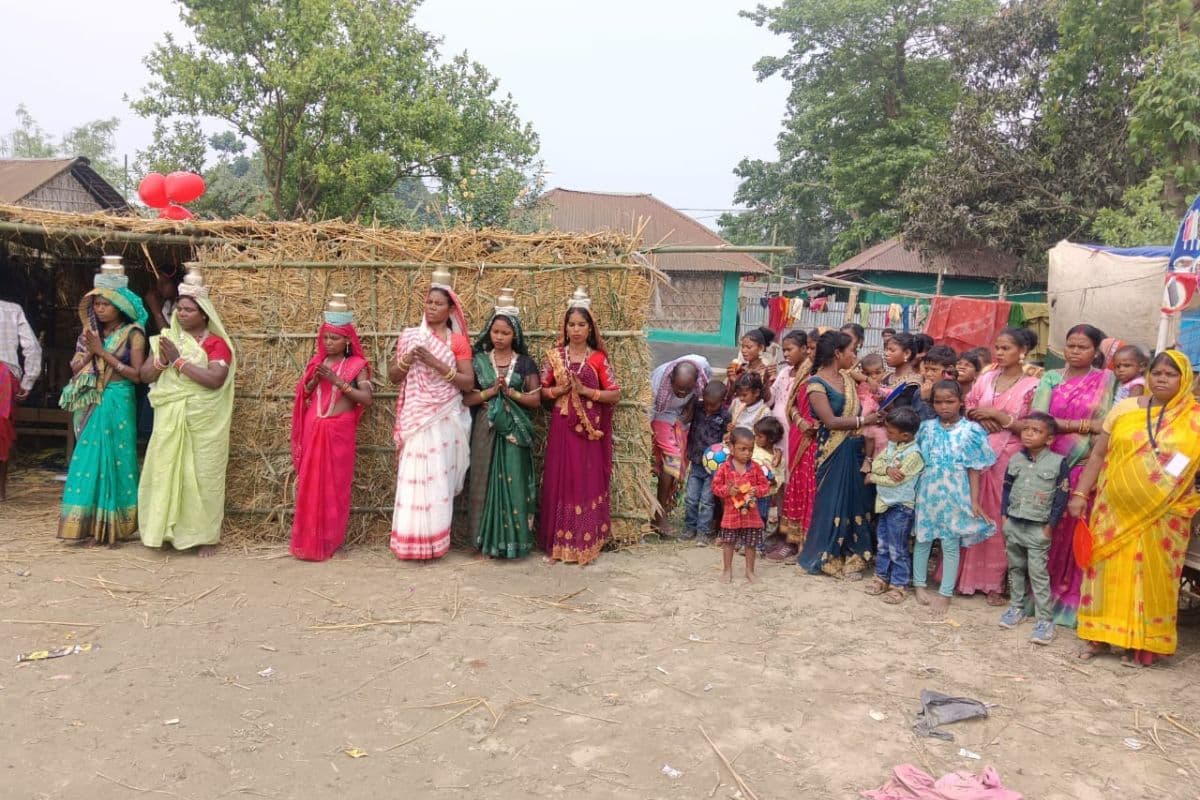 Madhepura: मेले की रात अविवाहित लड़के और लड़कियां घूमकर ढूंढते हैं अपना जोड़ा, जानिए अनोखे रिवाज के बारे में