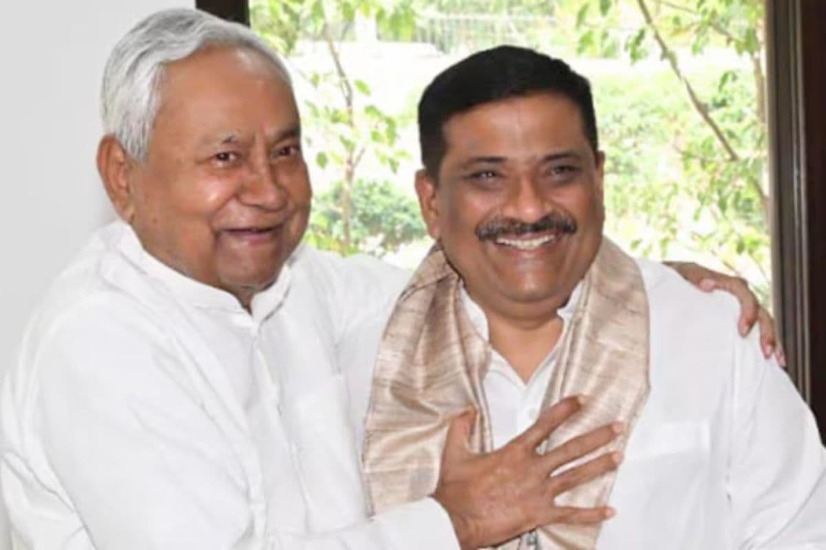 वक्फ संशोधन बिल के पास होने पर JDU ने जताई खुशी, संजय झा ने जताया पीएम मोदी का आभार 