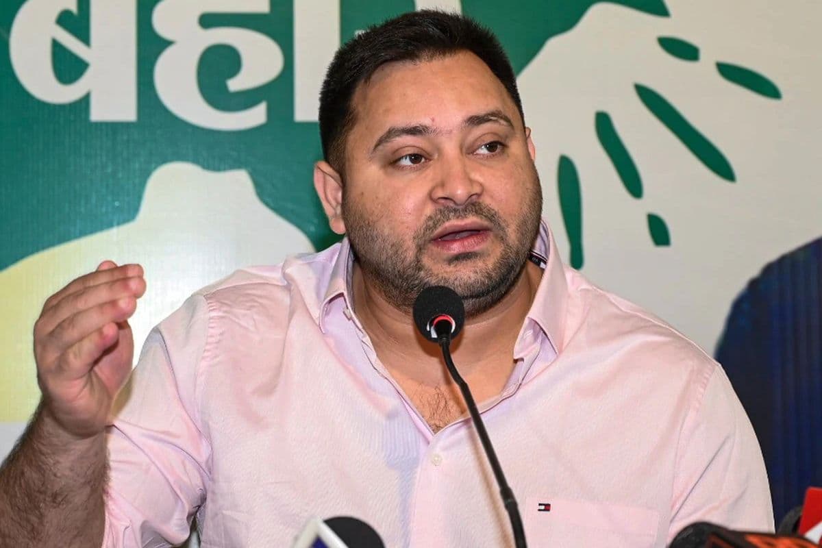 तेजस्वी यादव