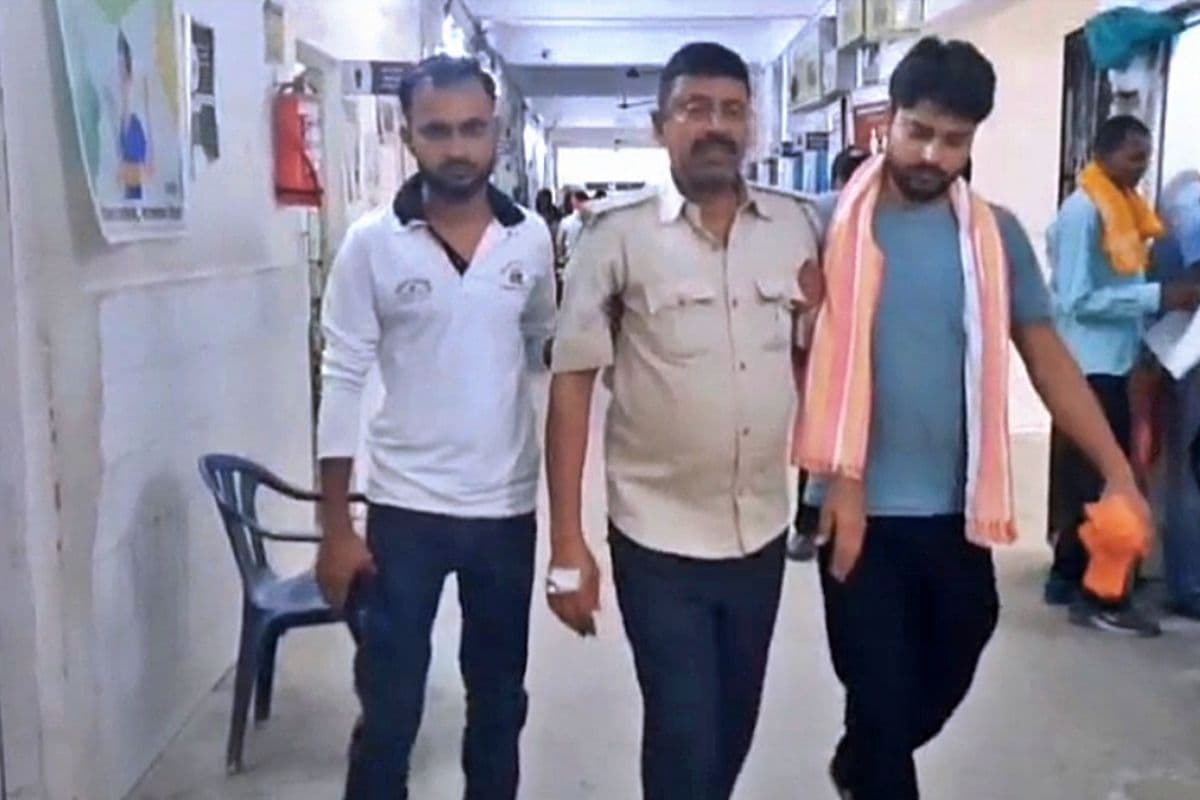 बिहार : रोहतास में शाहिद और खलील को पकड़ने गई थी पुलिस, दबंगों ने टीम पर हमला कर दोनों को छुड़ाया