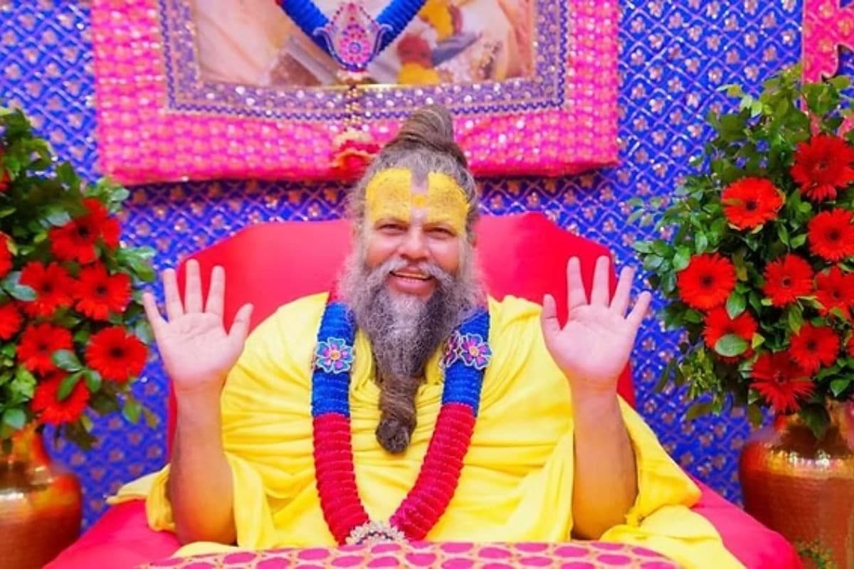Premanand Ji Maharaj Tips : राधा रानी की भक्ति कैसे करें? प्रेमानंद जी के शब्दों में सरल तरीका