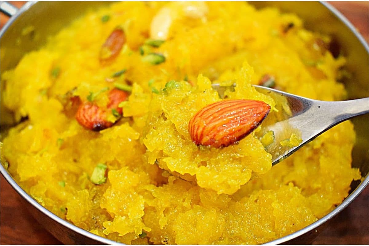 Pumpkin Halwa Recipe: चैत्र नवरात्रि के मौके पर कद्दू का हलवा बनाएं और सबको दीजिए एक लजीज तोहफा