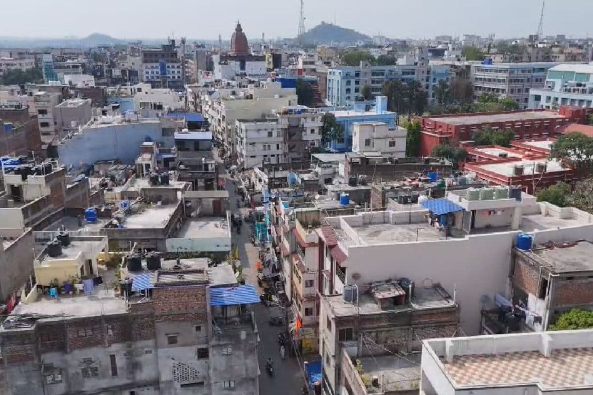 रांची में रामनवमी से पहले सुरक्षा के कड़े इंतजाम, घरों की छतों का ड्रोन से निरीक्षण, सोशल मीडिया पर 24×7 निगरानी