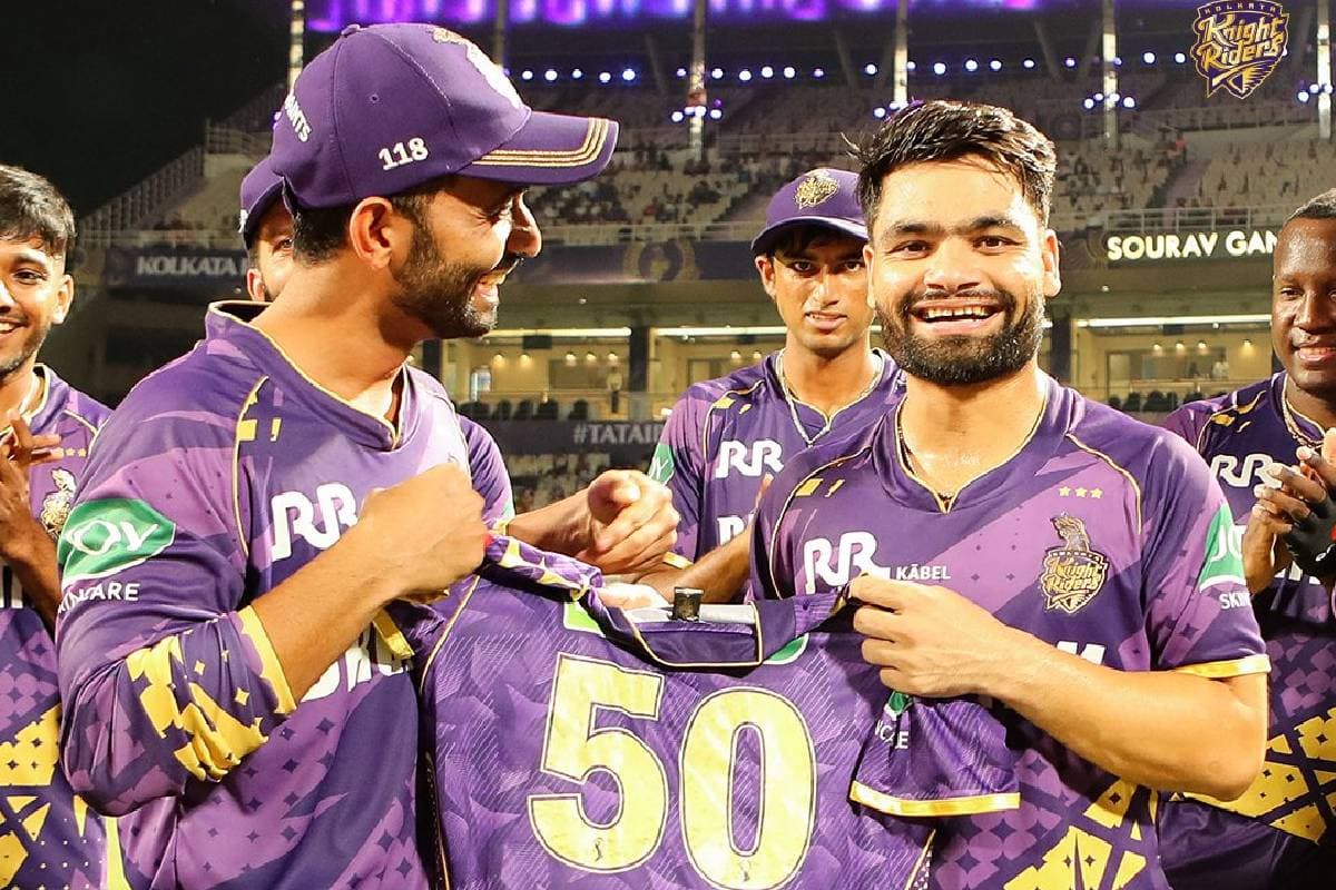 कोलकाता नाइट राइडर्स ने रिंकू सिंह को गिफ्ट की 50 नंबर की जर्सी, हासिल की एक बड़ी उपलब्धि