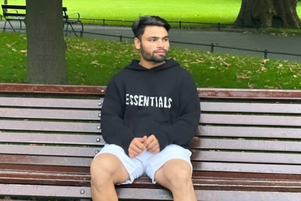 स्कूल क्रिकेट से लेकर IPL में 13 करोड़ी खिलाड़ी बनने तक, केकेआर स्टार रिंकू सिंह का ऐसा रहा है सफर