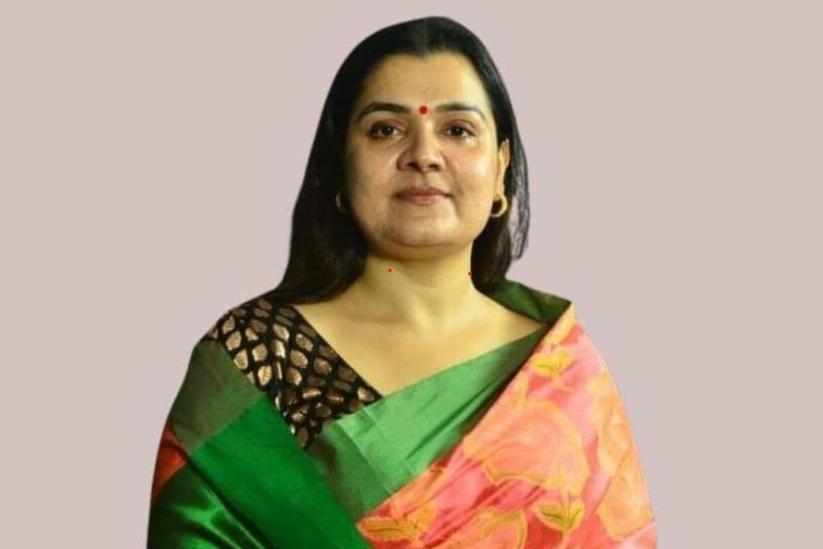 विधायक श्वेता सिंह विधायक श्वेता सिंह