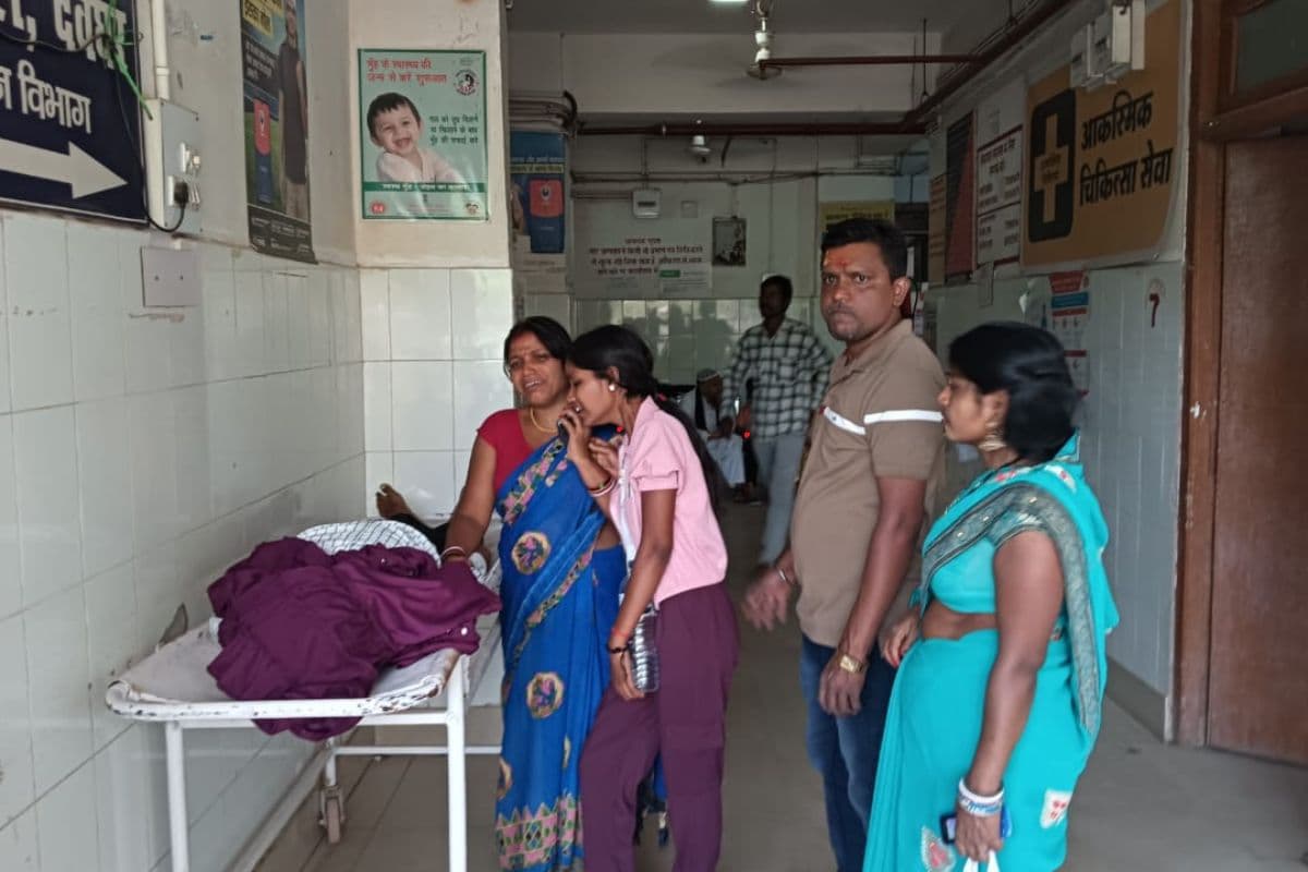 रोत बिलखते परिजन