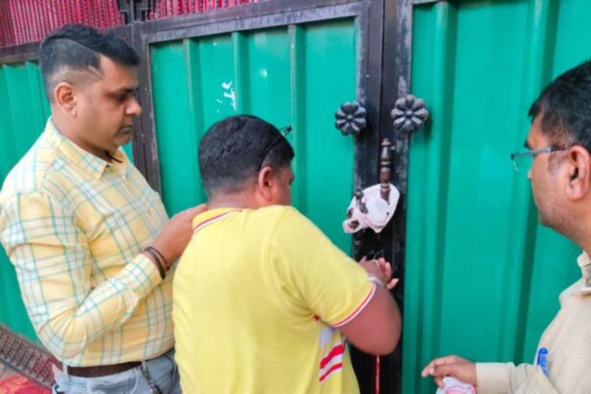 रांची नगर निगम की बड़ी कार्रवाई, शगुन बैंक्वेट हॉल हुआ सील, नोटिस के बावजूद संचालक ने नहीं किया ये काम