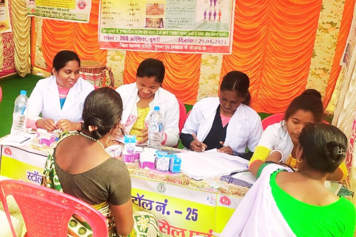 गुमला में 4.95 लाख लोगों की जांच, 364 में सिकल एनीमिया की पुष्टि, 1475 संदिग्ध मिले