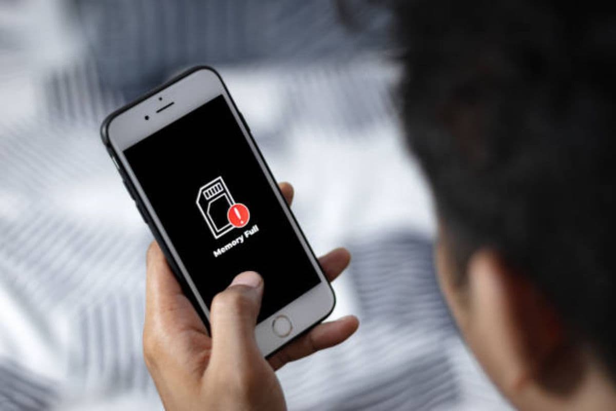 स्मार्टफोन में बार-बार आ रहा है Storage Full का नोटिफिकेशन? इन 5 तरीकों से करें स्पेस फ्री