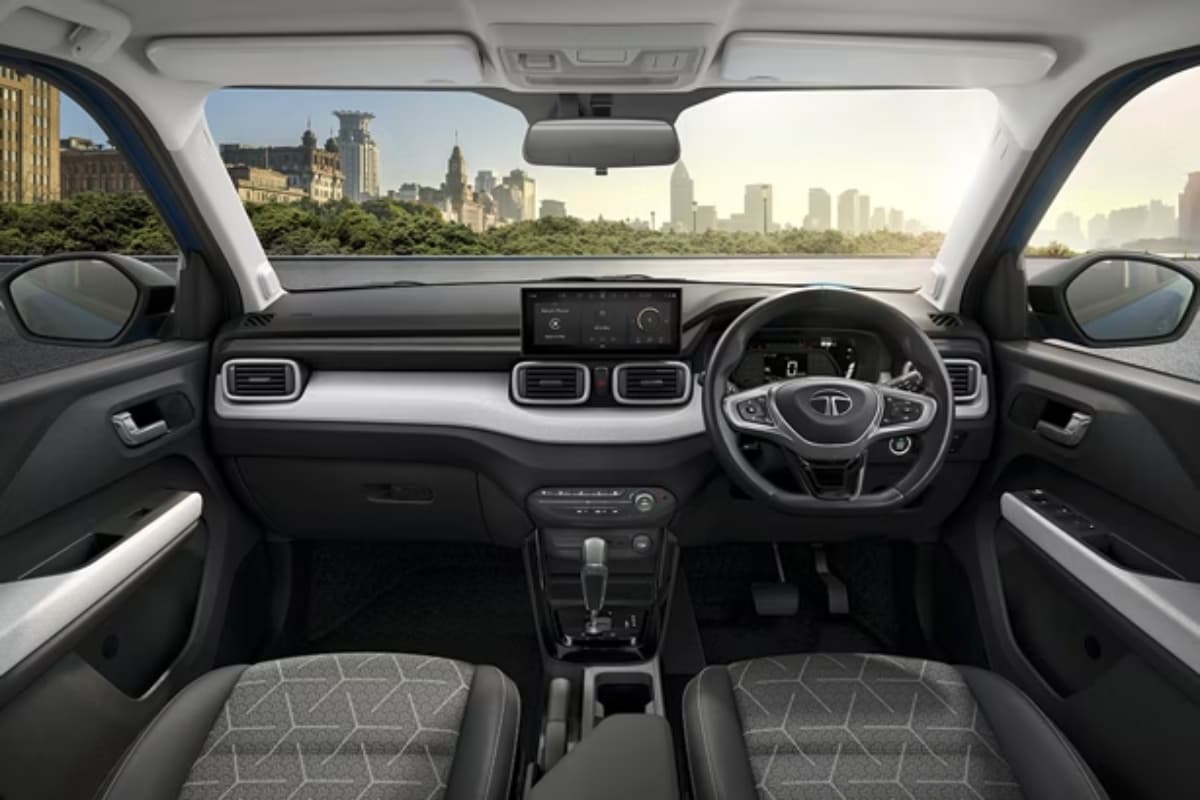 TATA की 10 लाख रुपये से कम कीमत में आने वाली 5 बेस्ट कारें।