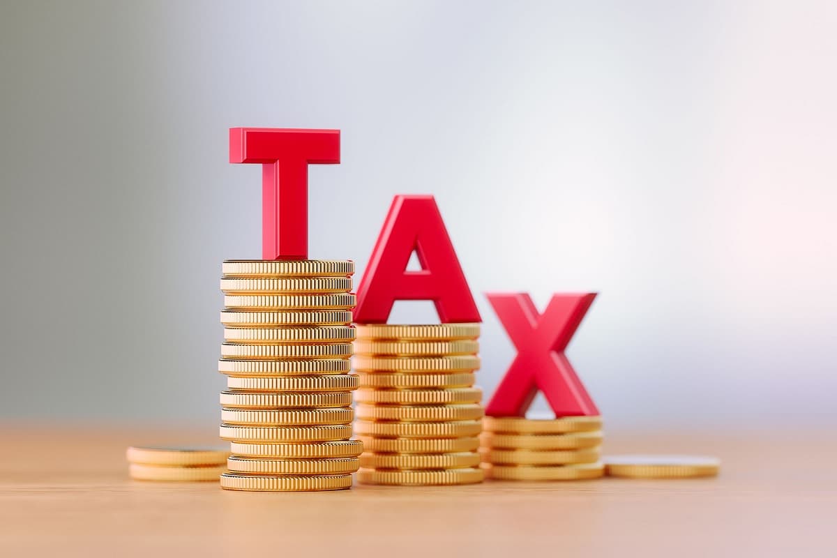 लग्जरी आइटम्स की खरीदारी पर नया टैक्स! 10 लाख से ज्यादा खर्च किए तो देना होगा TCS