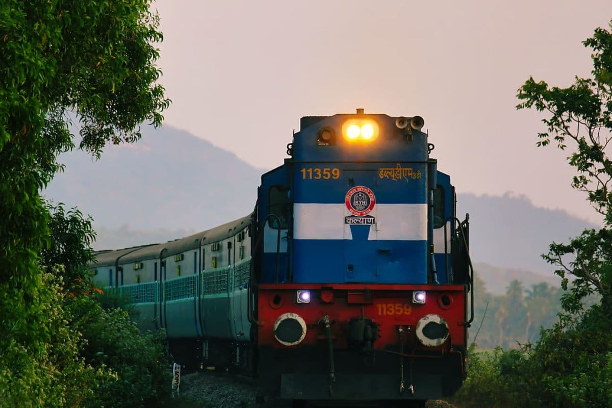 ‍Train News: पूर्णिया से दिल्ली और अमृतसर का सफर‍ हुआ आसान, रेलवे ने लिया यह फैसला