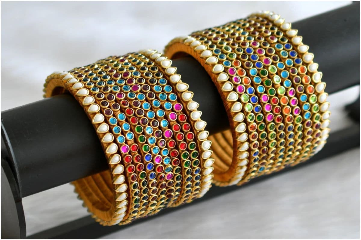 Trendy Multicolor Bangles: अब दिखें और भी खूबसूरत,पहनें मल्टीकलर स्टोन की चूड़ियां