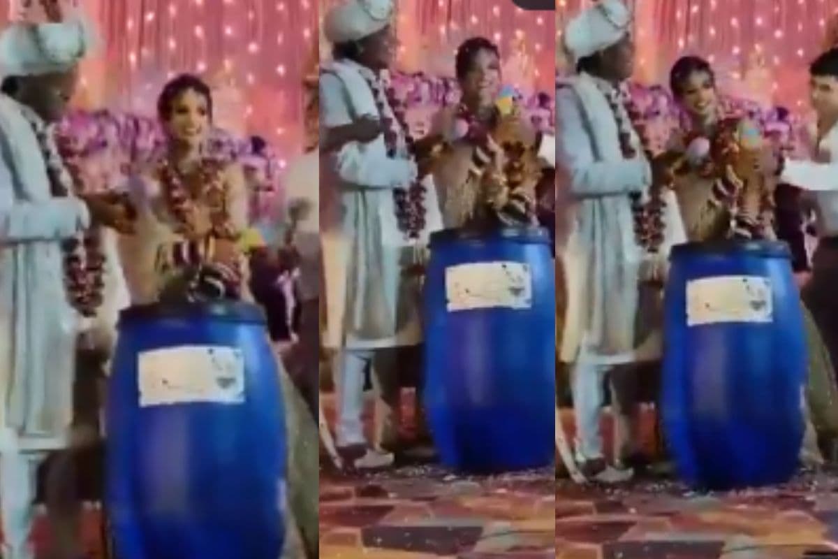 Viral Video: नीला ड्रम लेकर शादी में पहुंचे दोस्त, कहा, 'रख लो भाभी जी, बाद में काम आएगा'