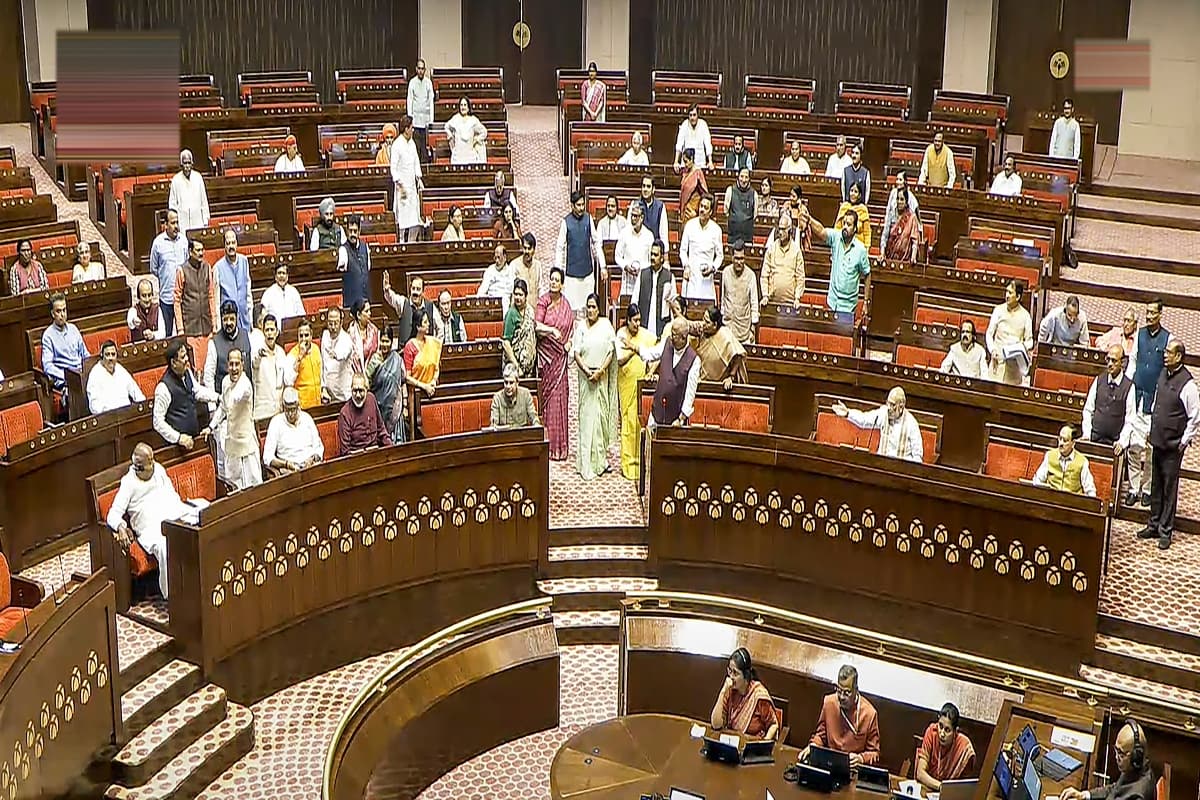 Waqf Bill: वक्फ बिल को लेकर राज्य सभा में रार, BJD ने लिया यू-टर्न, सांसदों से कहा- मर्जी से करें वोट