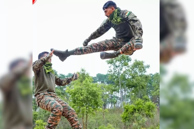 Agniveer Salary: रिटायरमेंट पर अग्निवीरों को 1004000 रुपए, सरकारी नौकरी में छूट, जानें क्या-क्या मिलेगा