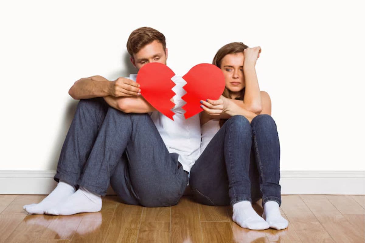 Numerology: प्यार में बार-बार धोखा खाते हैं इस मूलांक के लोग, तरसते हैं सच्ची मोहब्बत के लिए