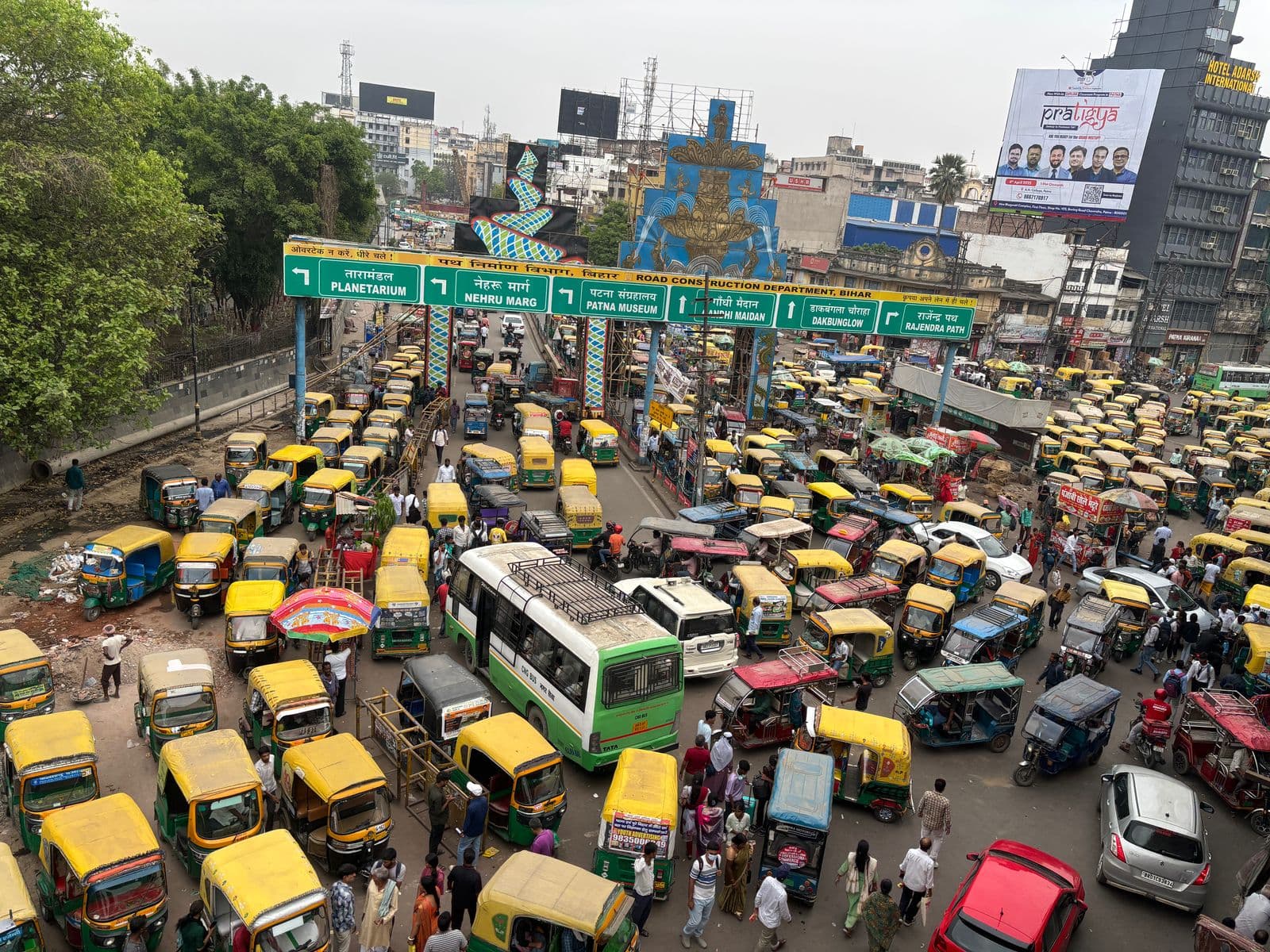 Bihar School: बिहार में ऑटो और टोटो से स्कूल जा पायेंगे बच्चे, सरकार ने दी इतने दिनों की मोहलत