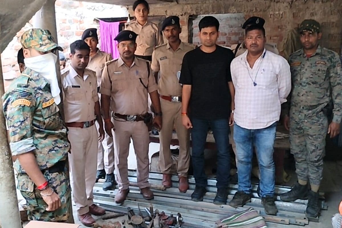 बिहार में मिनी गन फैक्ट्री का भंडाफोड़, हथियारों का जखीरा बरामद, मास्टरमाइंड फरार