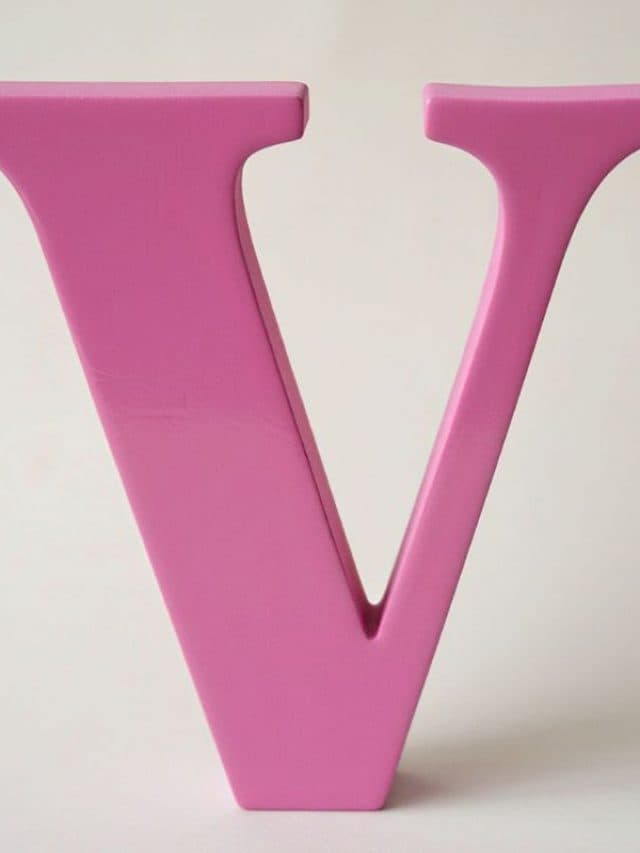 V नाम वाले प्यारे बेबी नेम्स