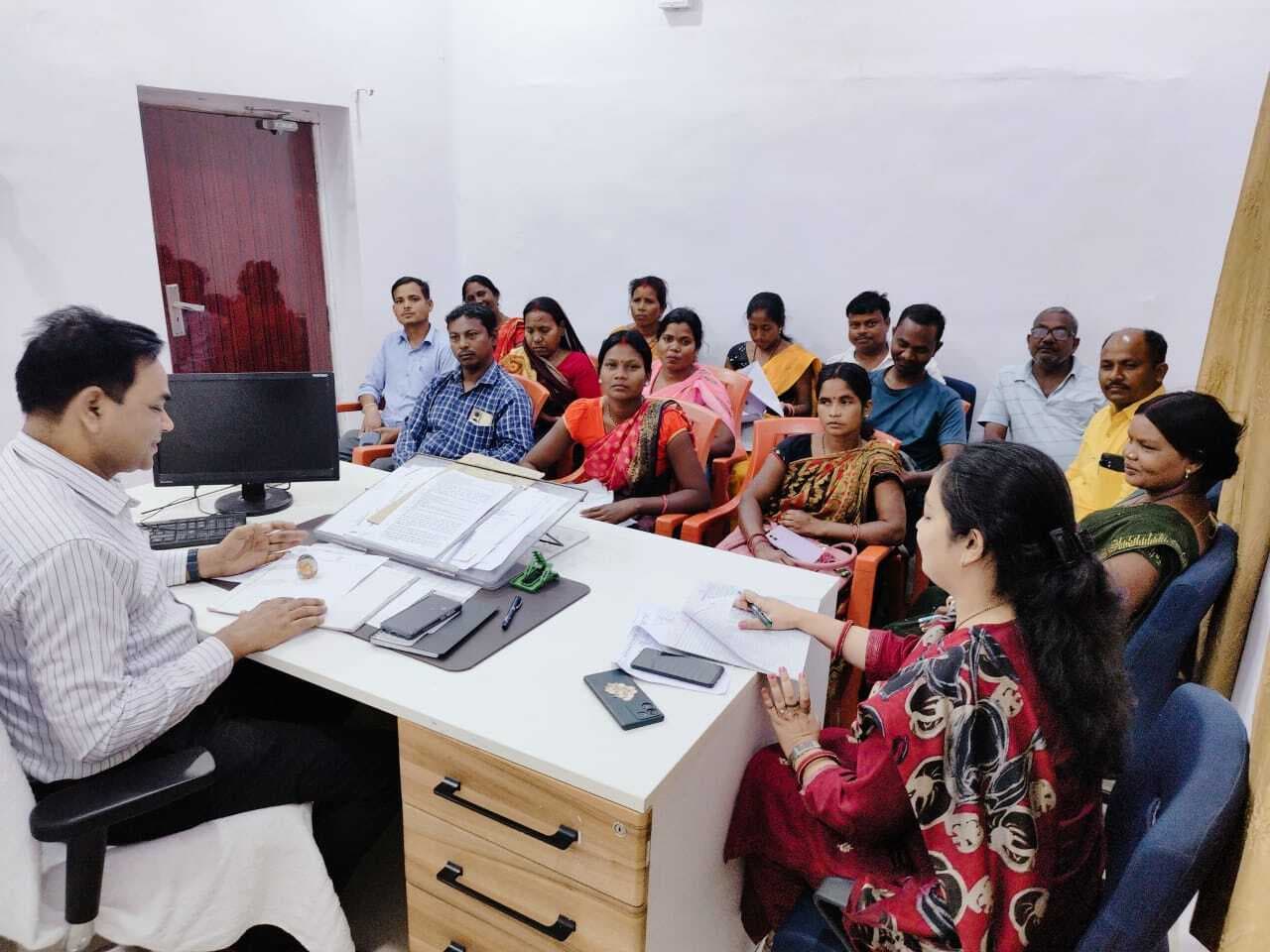 Gaya News : 14 अप्रैल से होगी सर्वे, दलित टोले की समस्याएं होंगी दूर : बीडीओ