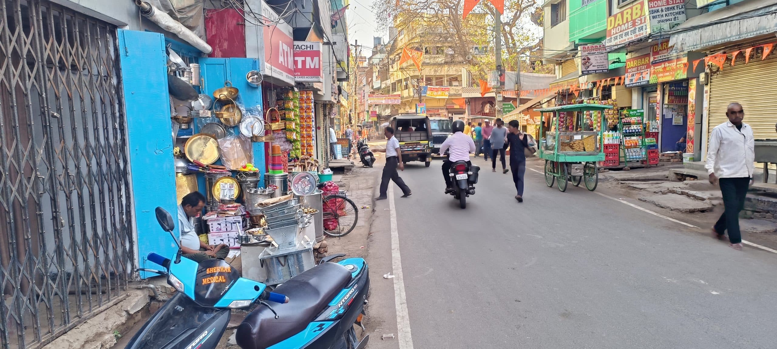 Gaya News : जुर्माना वसूलने के बाद भी शहर में नहीं दिख रहा कोई बदलाव