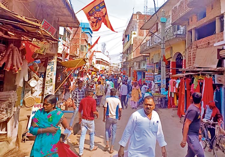 Sasaram news. भगवा झंडों से पटा नोखा बाजार