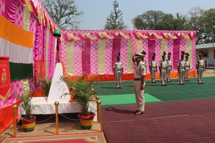 वीरता और सेवा की विरासत का मनाया जश्न