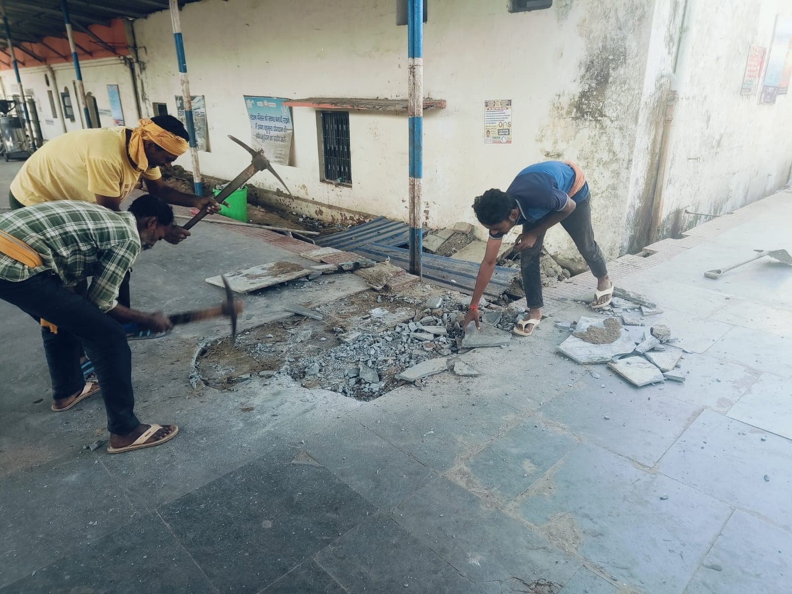 24 घंटे में डिवीजन का एक्शन, सेफ्टी टैंक का काम शुरू