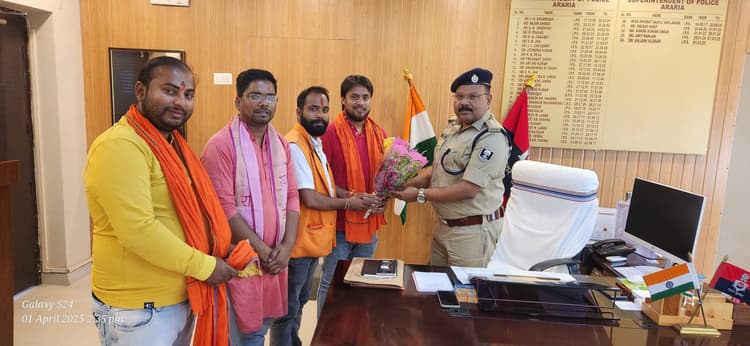 एसपी से आयोजन कमेटी के सदस्यों ने की मुलाकात