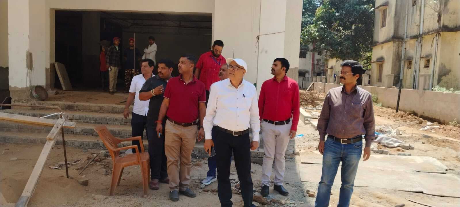 deoghar news : सदर अस्पताल में इमरजेंसी वार्ड के विस्तार पर बनायें प्रस्ताव