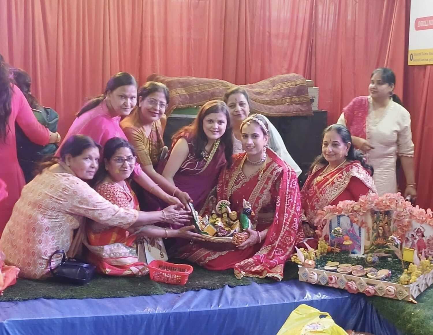 विधि-विधान के साथ गणगौर का किया विसर्जन