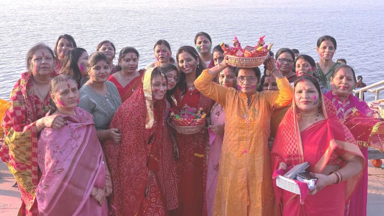 Bhagalpur news महिला संस्कृति शाखा ने मनाया गणगौर पूजन महोत्सव