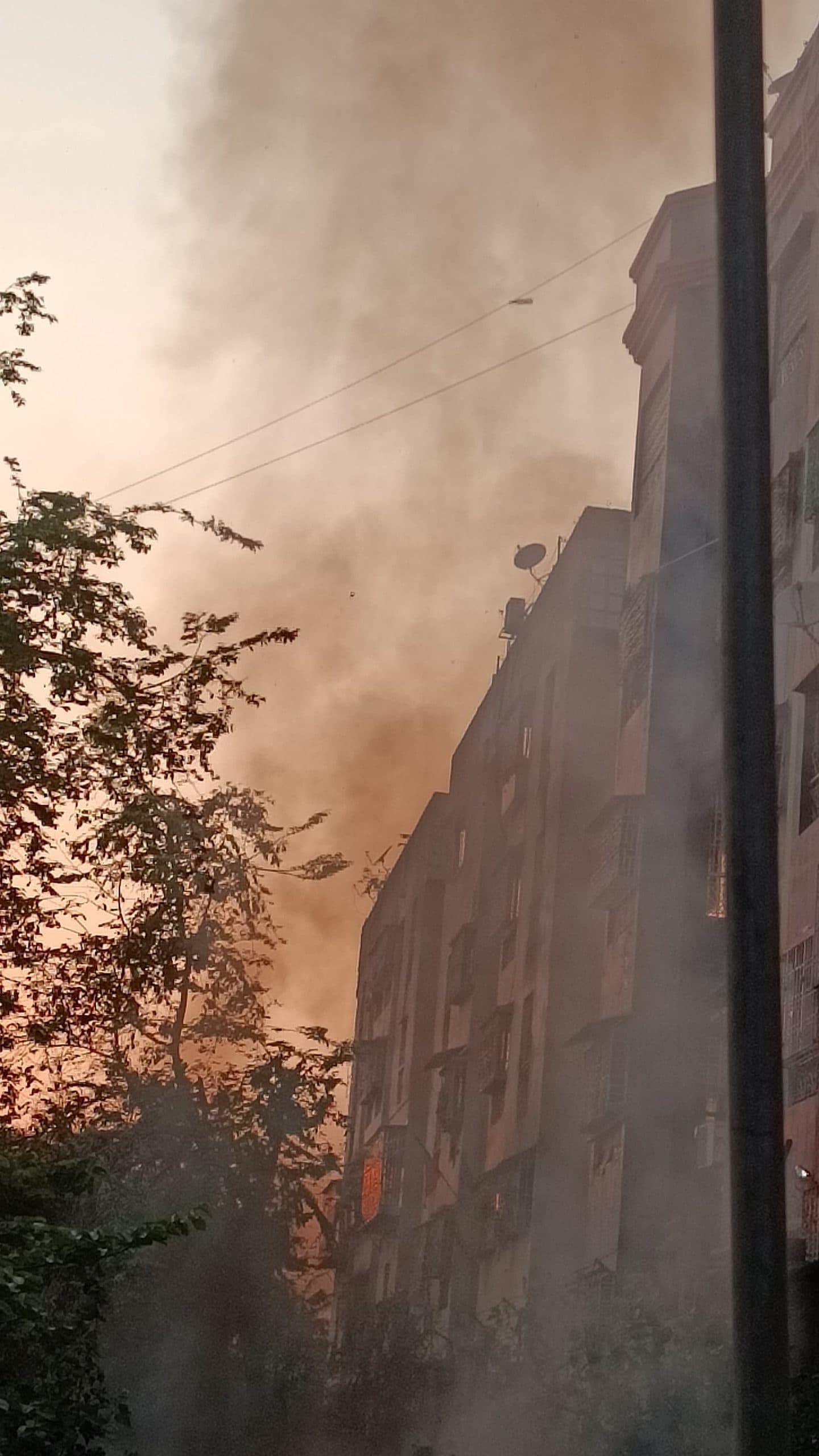 Dhanbad News : पत्नी से झगड़े के बाद युवक ने खाया सल्फास, इलाज के दौरान मौत