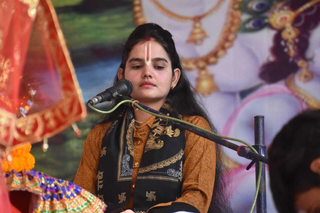 शिव शक्तिमान, नश्वर व अनंत हैं : देवी रश्मि किशोरी