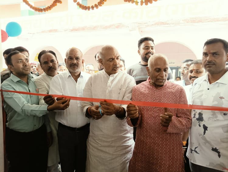 कोंच में जल्द बनेगा डिग्री कॉलेज : विधायक