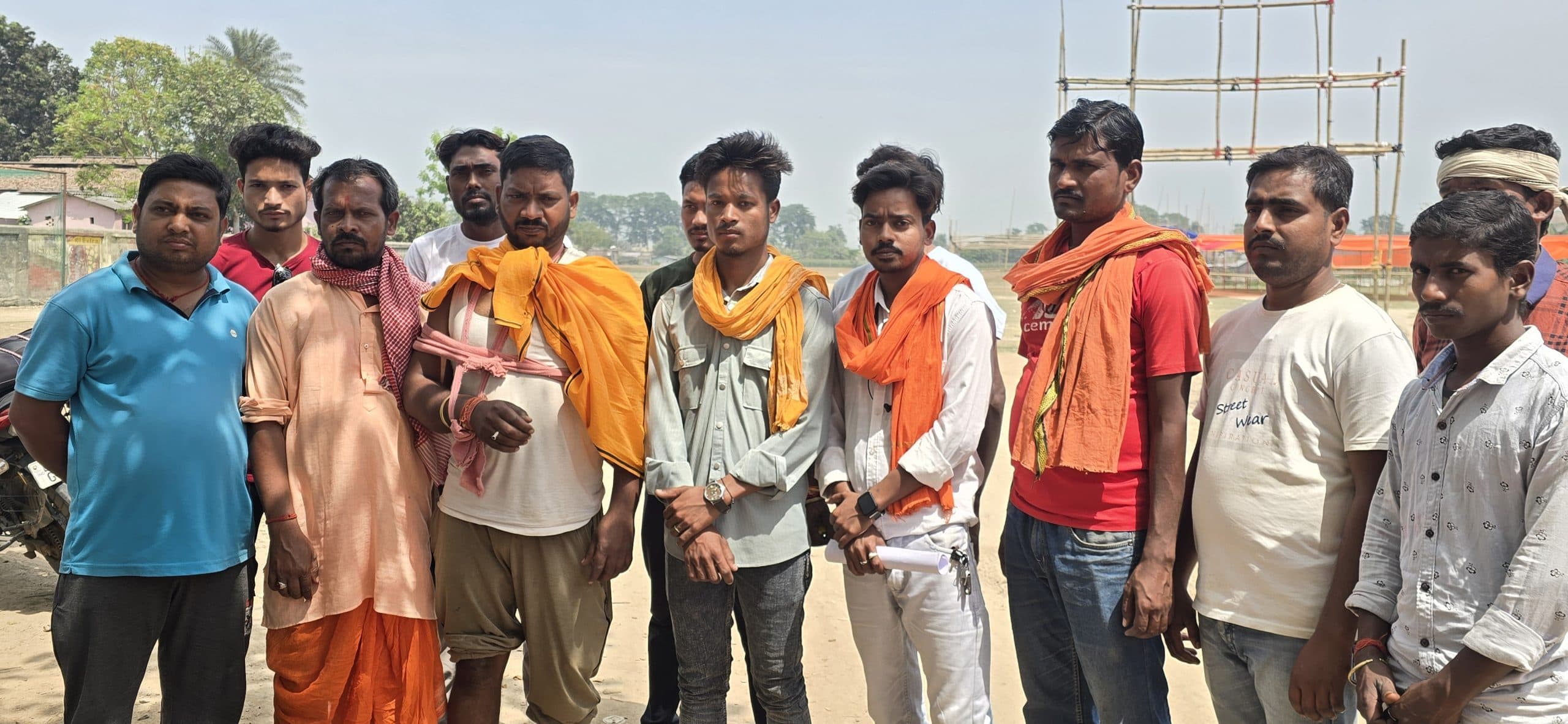 सड़क हादसे में घायल, थाना में दिया आवेदन