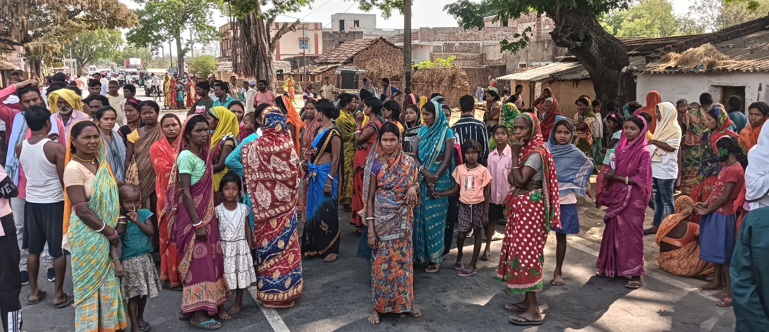 Bokaro News : वाहन के धक्के से पेट्रोल पंप के गार्ड की मौत, शव रख जाम की सड़क