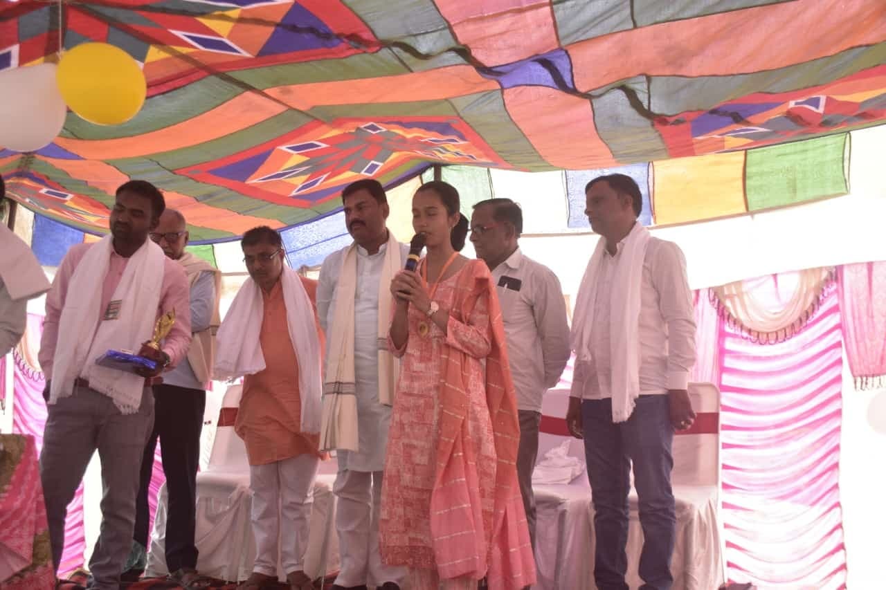 Education news from Samastipur:ज्ञान व कौशल संवर्धन में शिक्षा अति महत्वपूर्ण कड़ी : विधायक