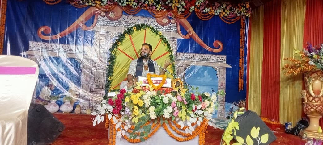 रामायण में वर्णित है राम के आदर्शों की कहानी : विष्णु पाठक