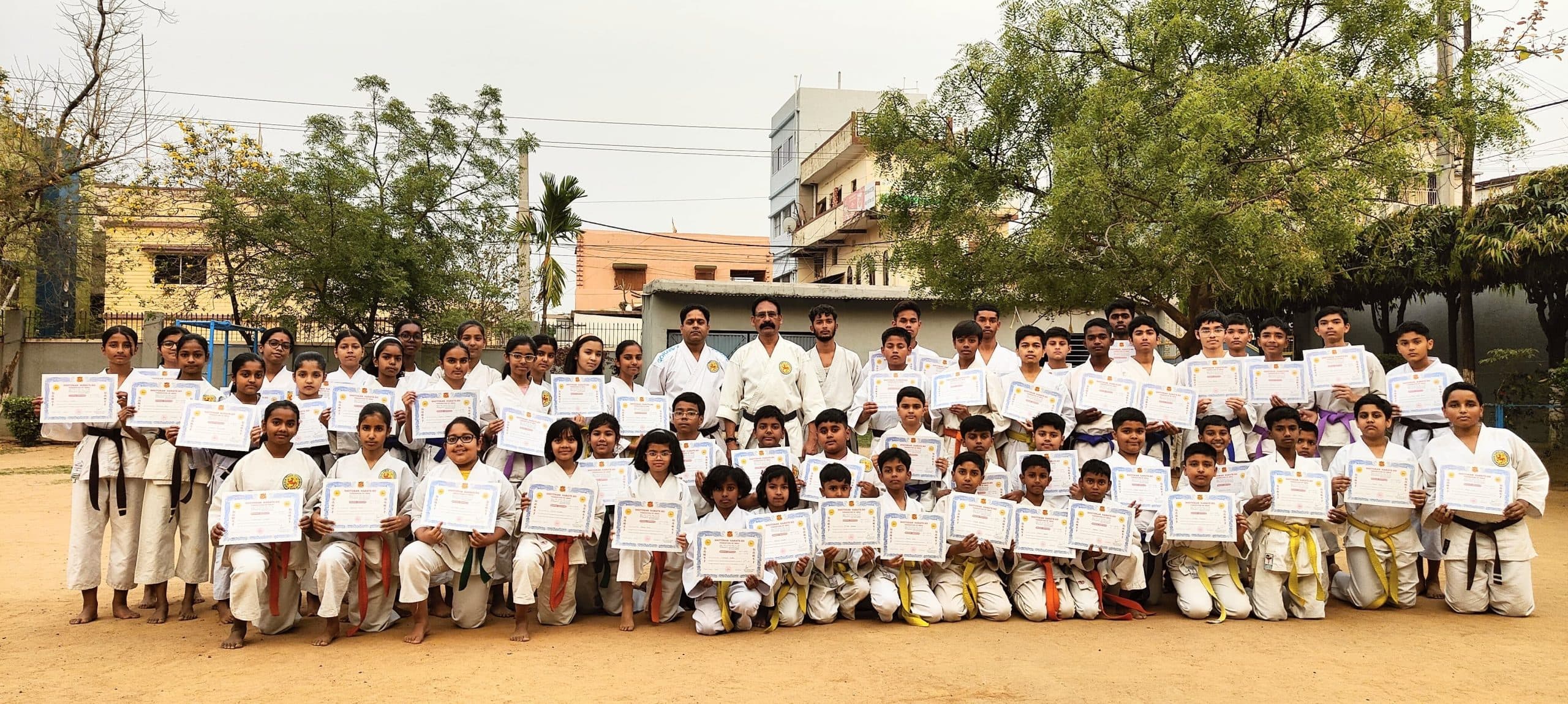 Sports : विशेष कराटे प्रशिक्षण व प्रमाण पत्र का वितरण