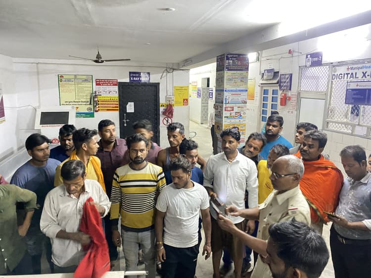 Giridih News: बालू लदे ट्रैक्टर की चपेट में आने किशोर की मौत