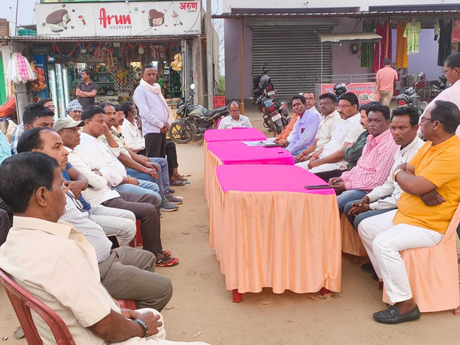 करमाटांड़ के ग्रामीणों ने सीवरेज प्लांट का किया विरोध