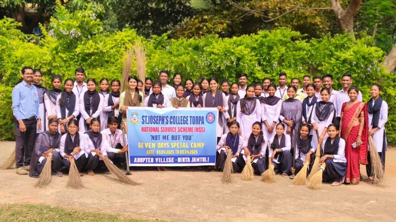 तोरपा में एनएसएस का स्वच्छता अभियान शुरू