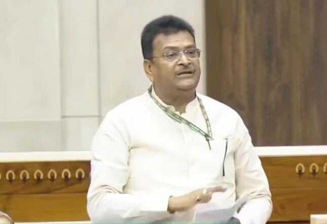 संसद के बजट सत्र में दूसरी बार विस्थापितों के हित में बोले सांसद मनीष