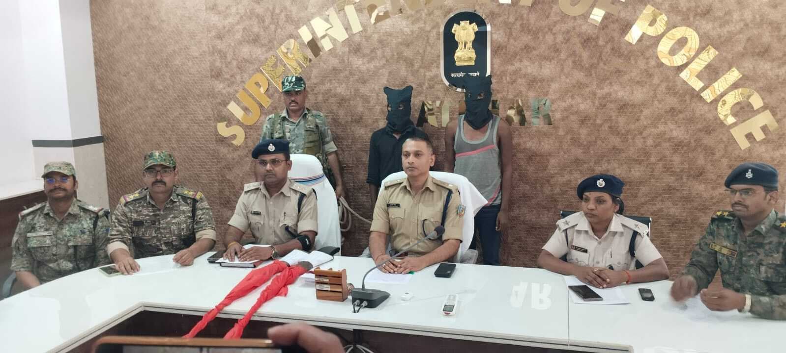 नाइट गार्ड की हत्या में शामिल दो अपराधी गिरफ्तार