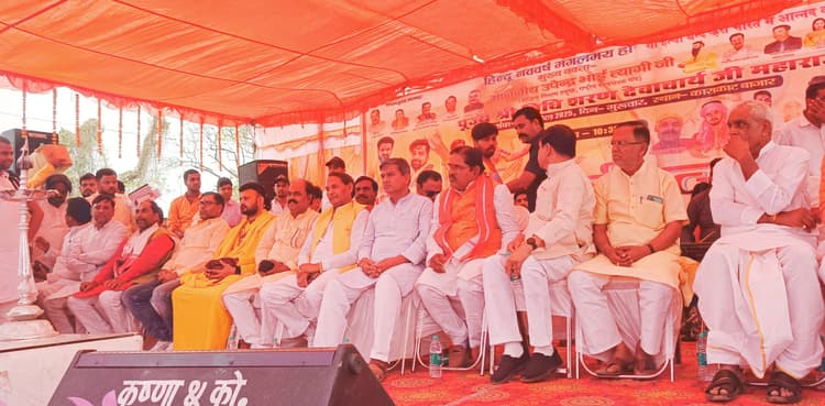 हमें सनातन संस्कृति के संरक्षण के लिए आगे आने की जरूरत