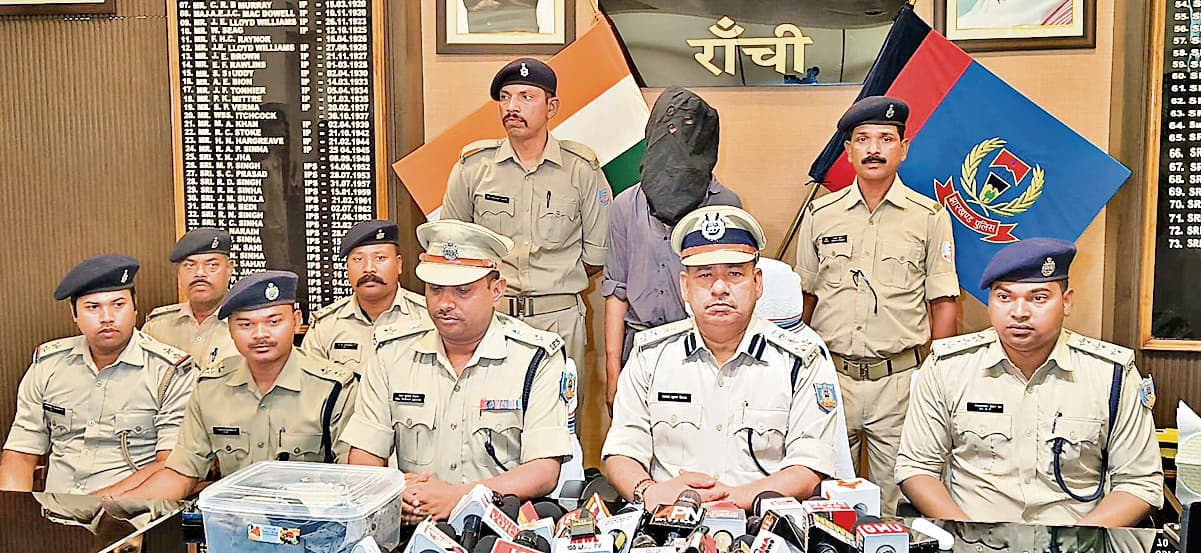 Ranchi News : आजसू नेता भुपल साव की हत्या का आरोपी गिरफ्तार