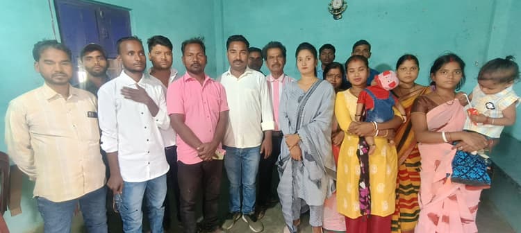 सालमारी में ग्राम रक्षा दल की बैठक में लिये गये कई निर्णय